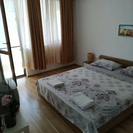 Къща Петрови צ'רנומורץ